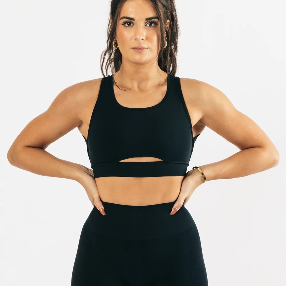 Alphalete Black Trinity Bra Size Small